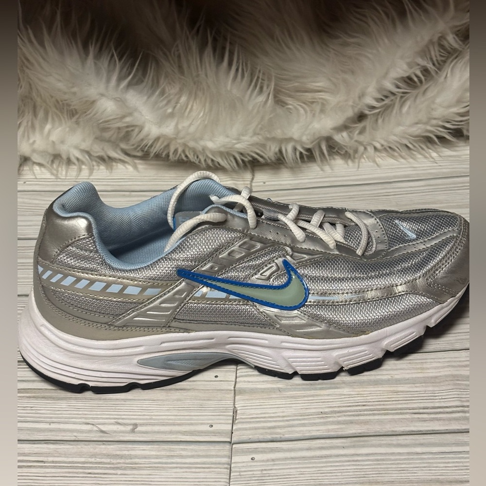 Nike Initiator Metallic Silver Ice Blue Sneakers Athlesuire Women’s Size 10 - Picture 2 of 10